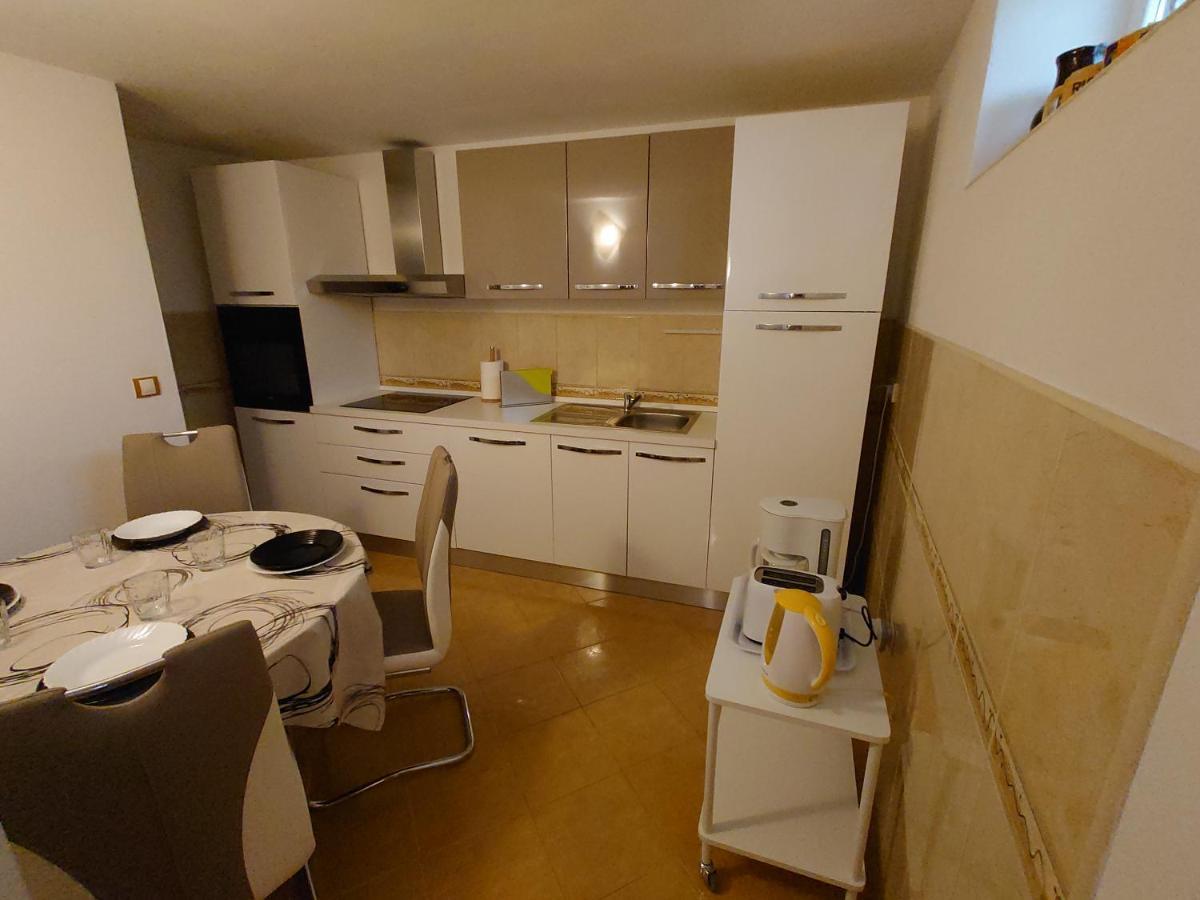 Apartmani Lea Jadranovo Kültér fotó